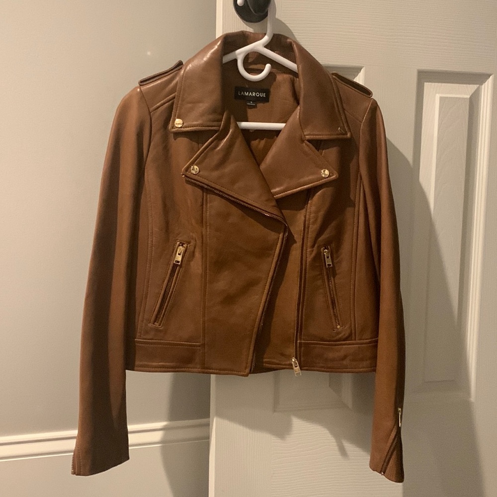 Beautiful leather jacket! Never worn